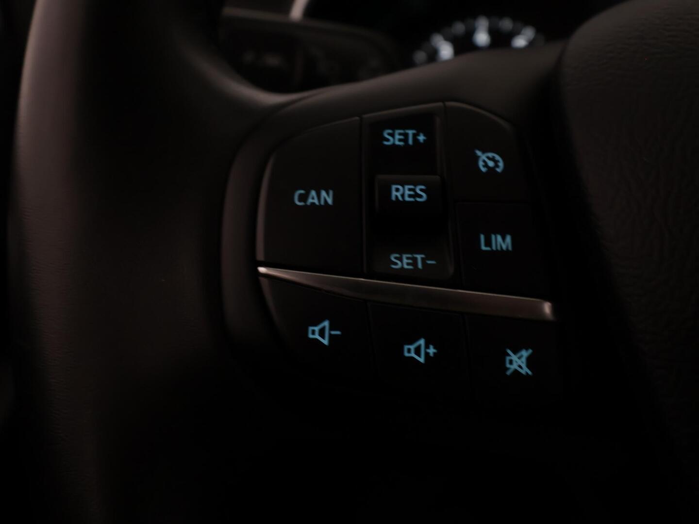 FORD FOCUS 2023