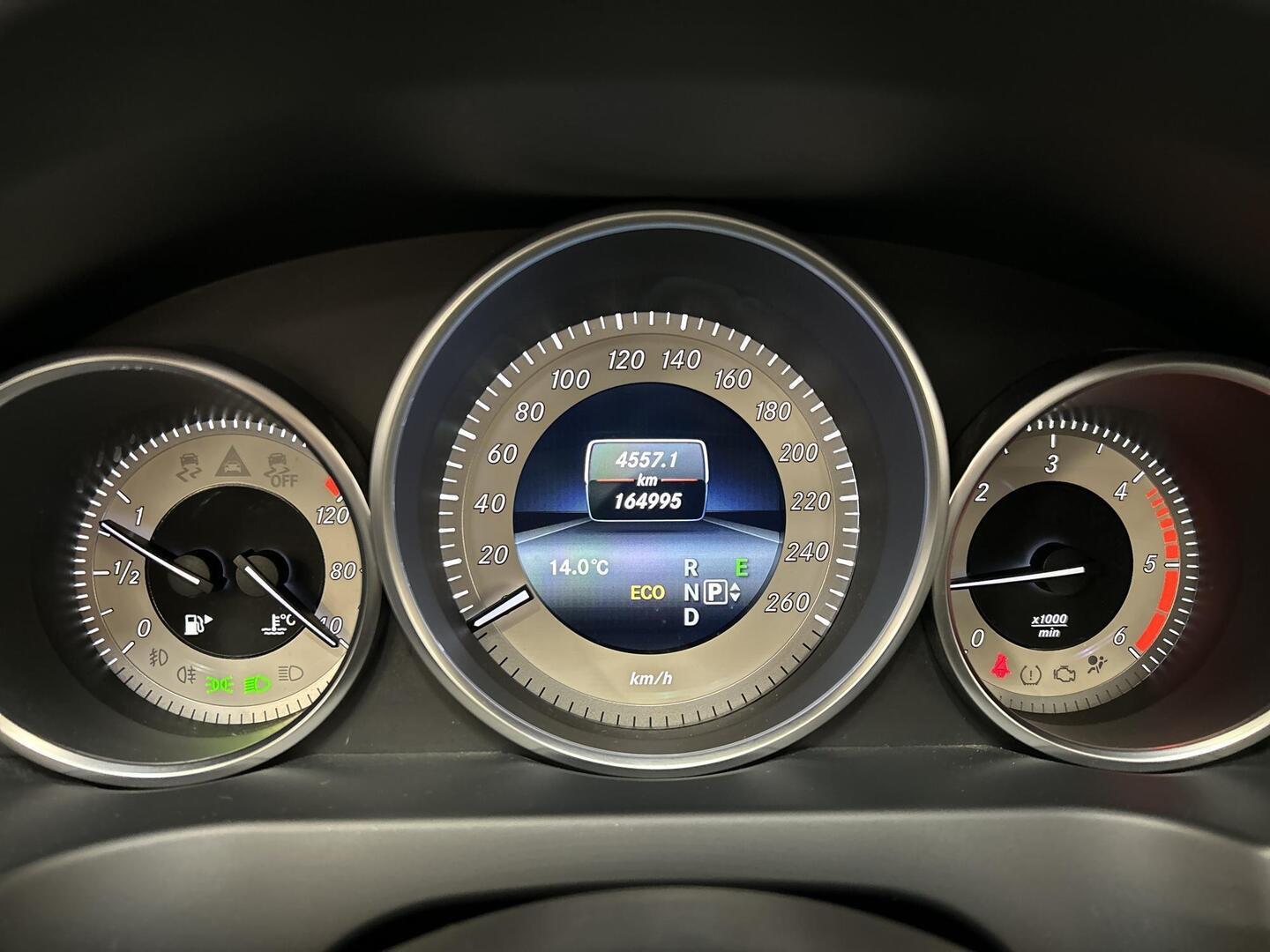 MERCEDES-BENZ E 2014