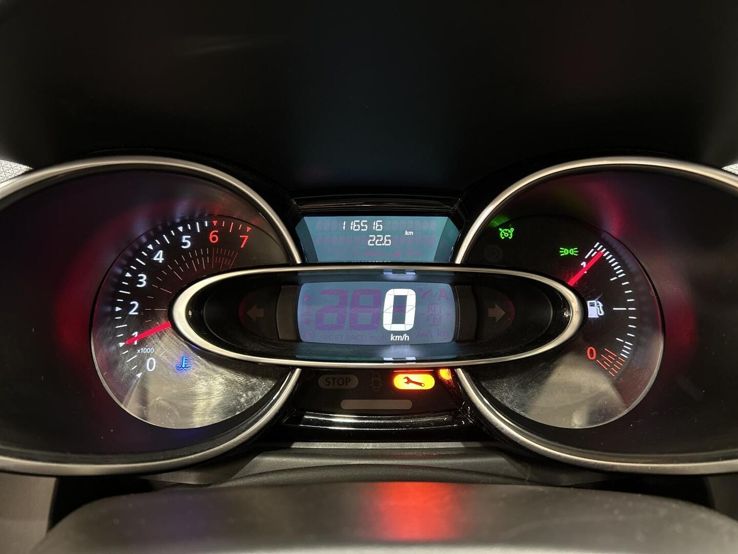 RENAULT Clio 2017