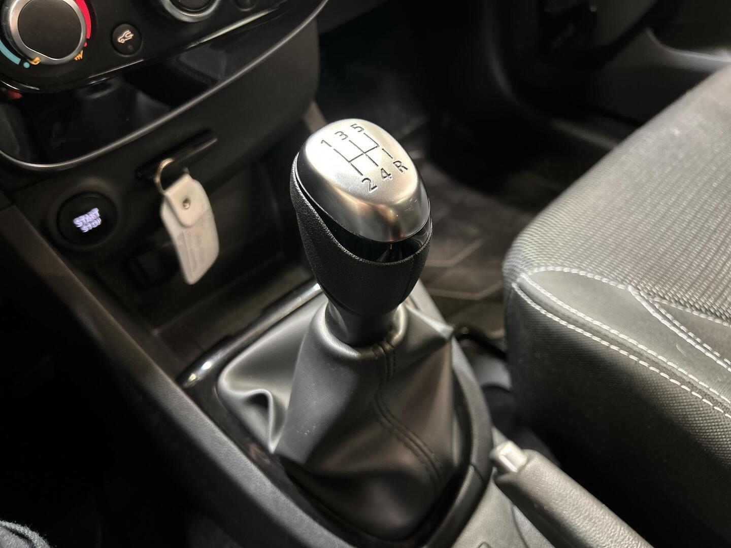 RENAULT Clio 2017