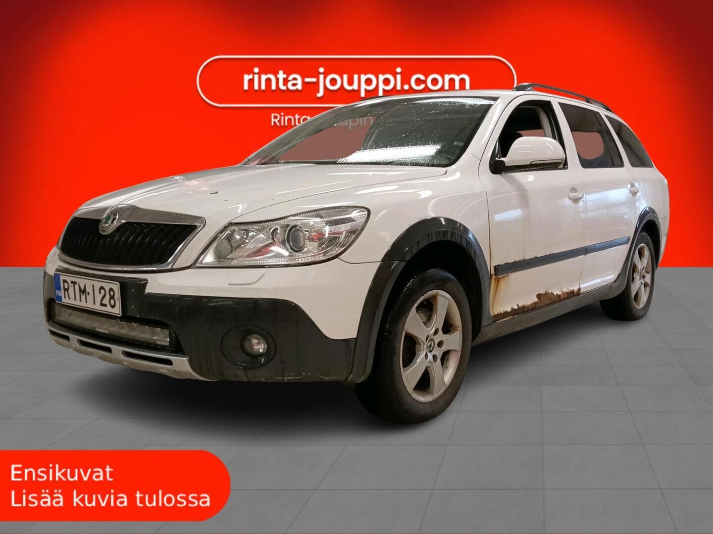 SKODA Octavia 2012