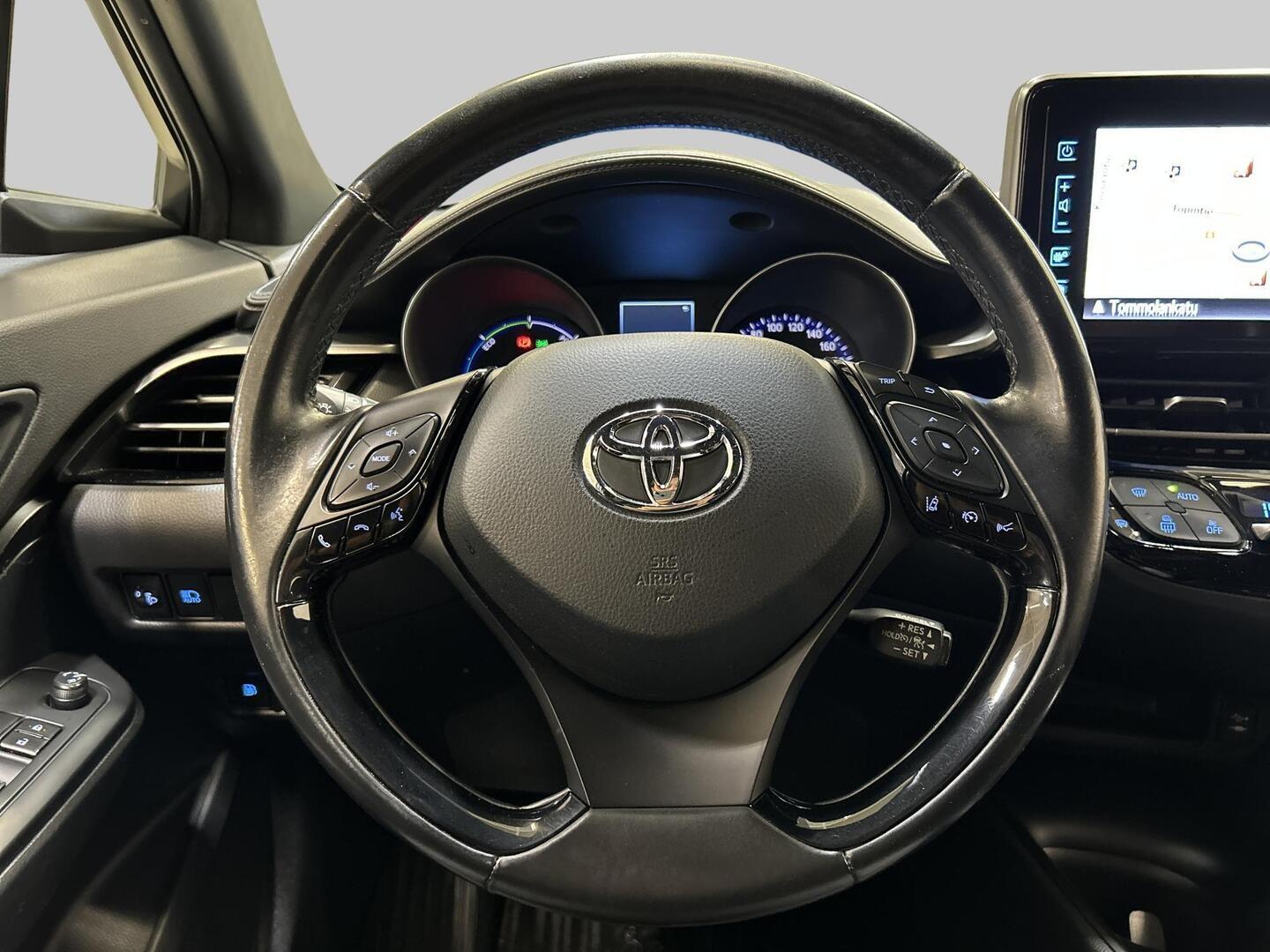 TOYOTA C-HR 2018
