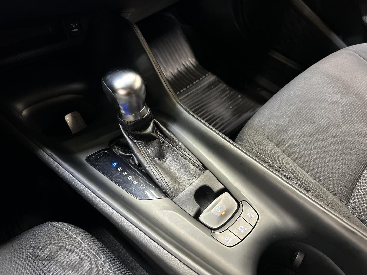 TOYOTA C-HR 2018
