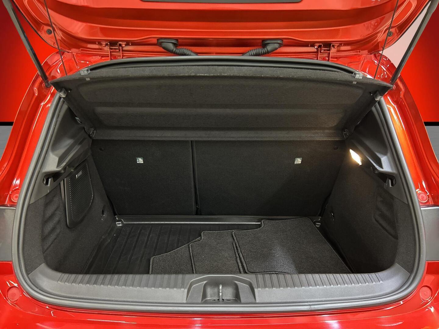 MITSUBISHI Colt 2024