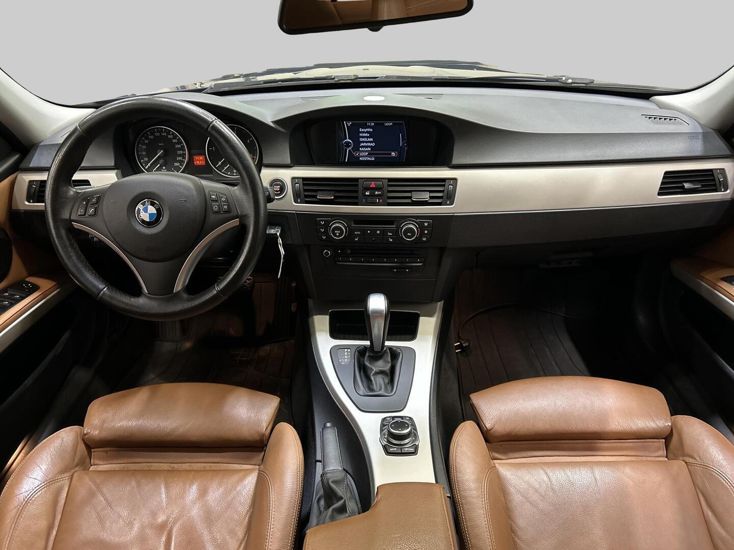 BMW 318 2012