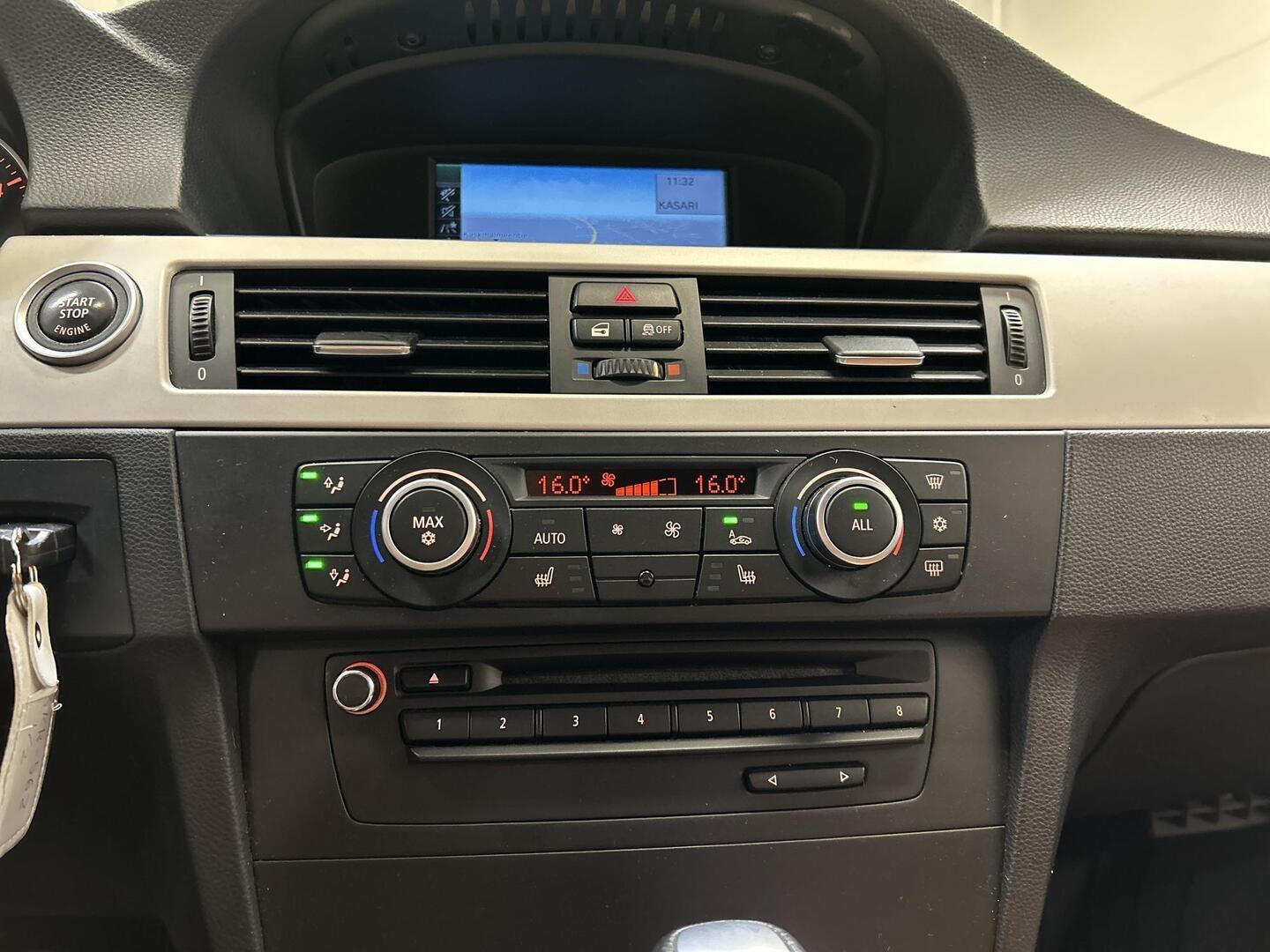 BMW 318 2012