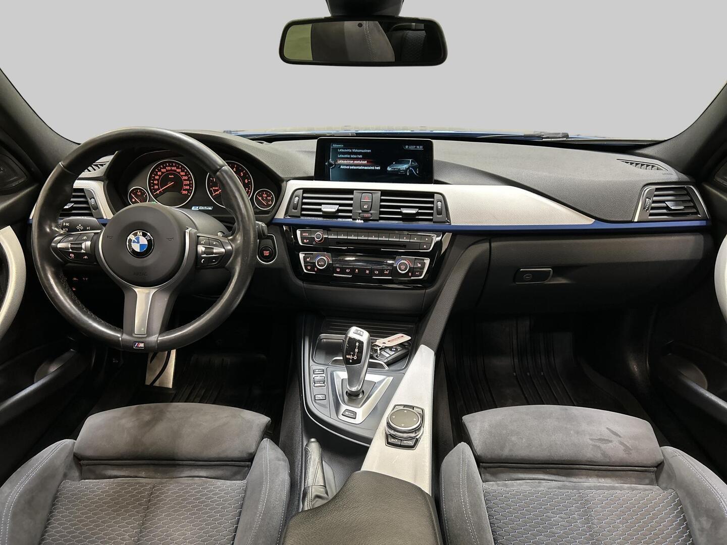 BMW 330 2017