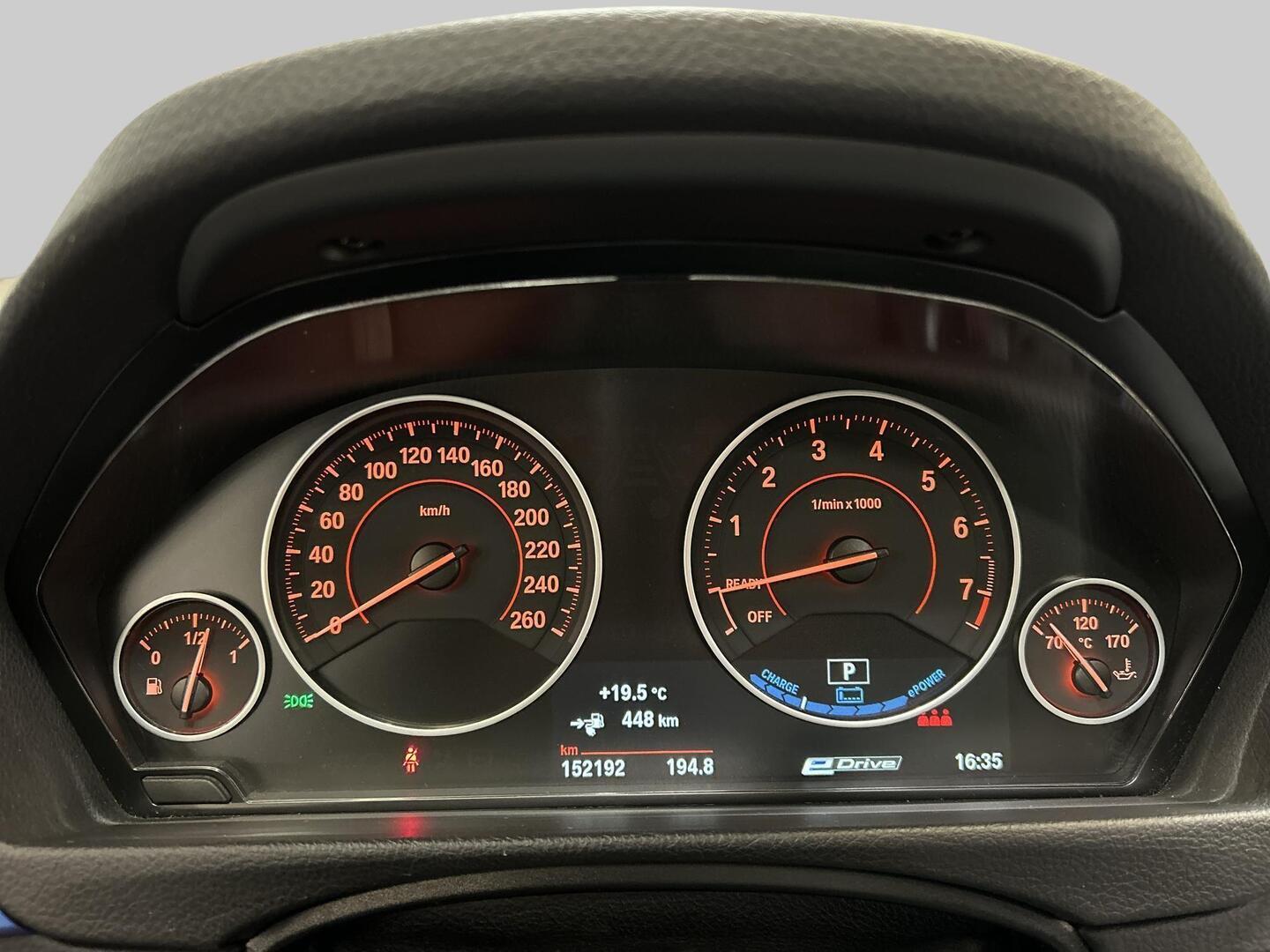 BMW 330 2017
