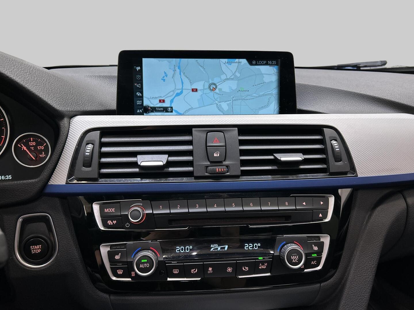 BMW 330 2017