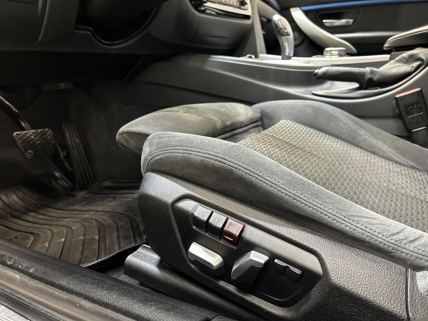 BMW 330 2017