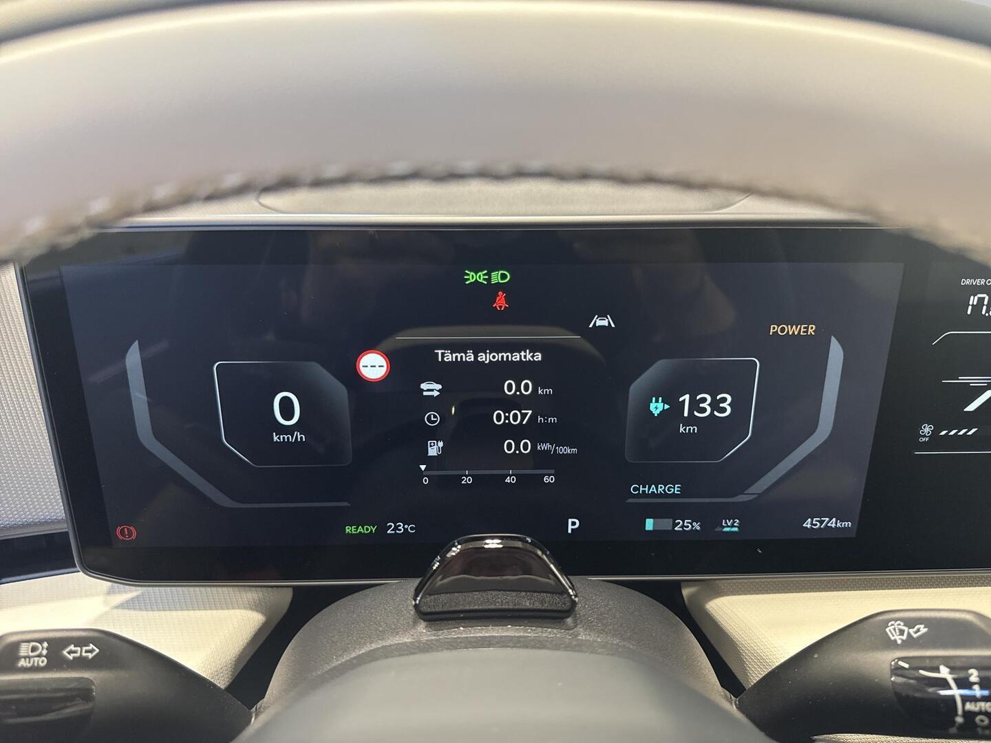 KIA EV4 2026