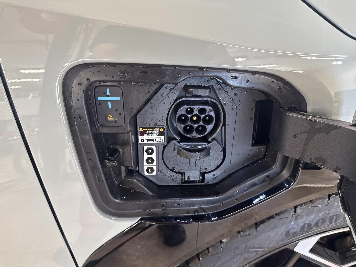 KIA EV4 2026