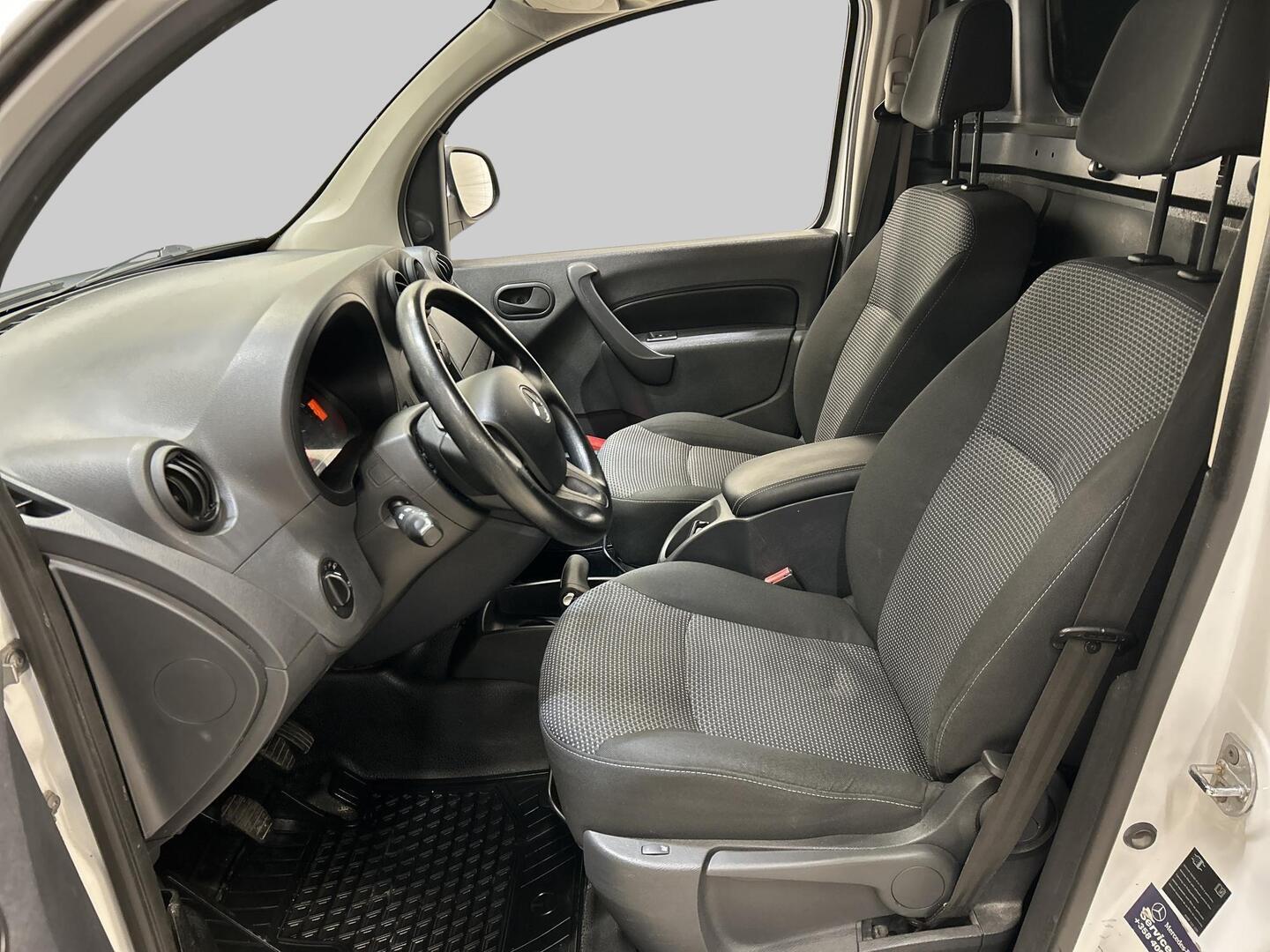 MERCEDES-BENZ Citan 2013