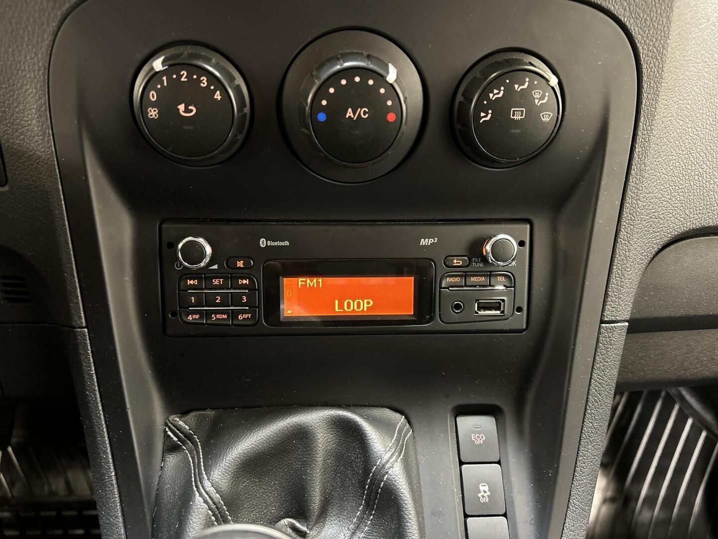 MERCEDES-BENZ Citan 2013