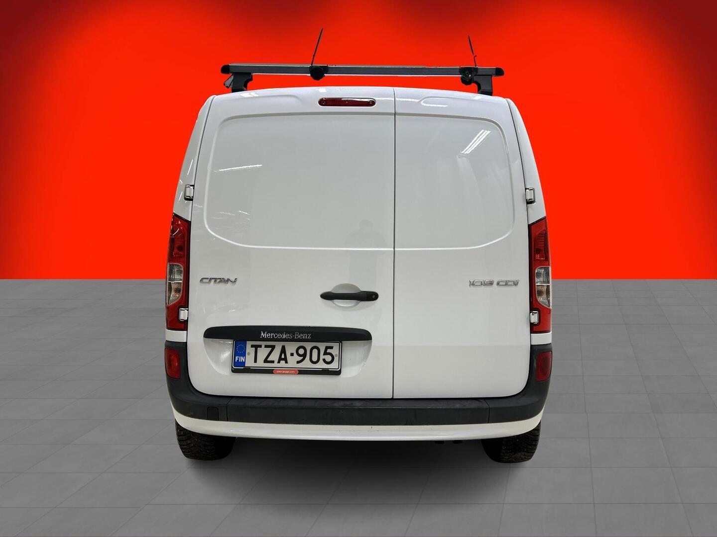MERCEDES-BENZ Citan 2013