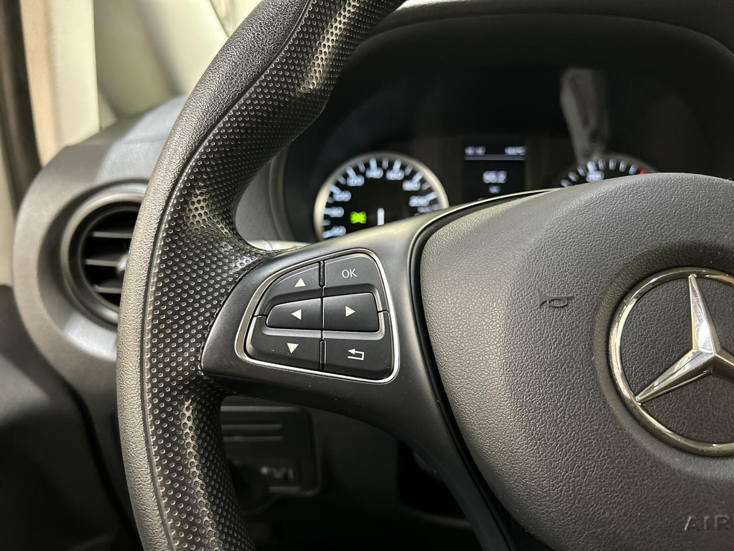 MERCEDES-BENZ Vito 2015