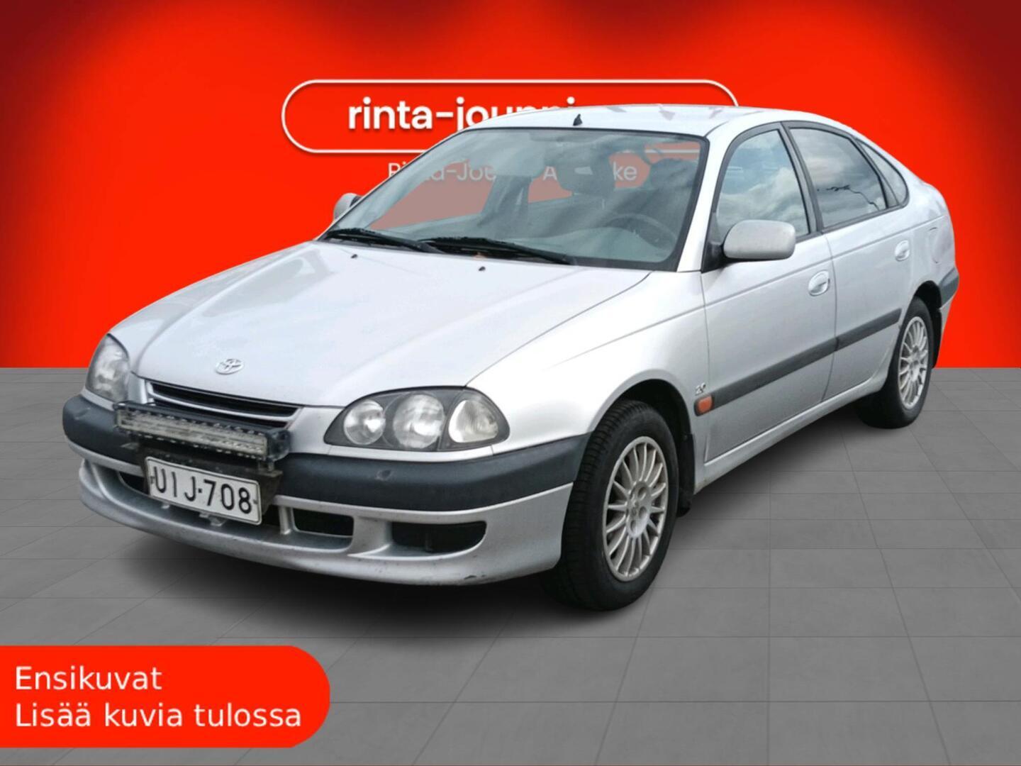 TOYOTA Avensis 1999