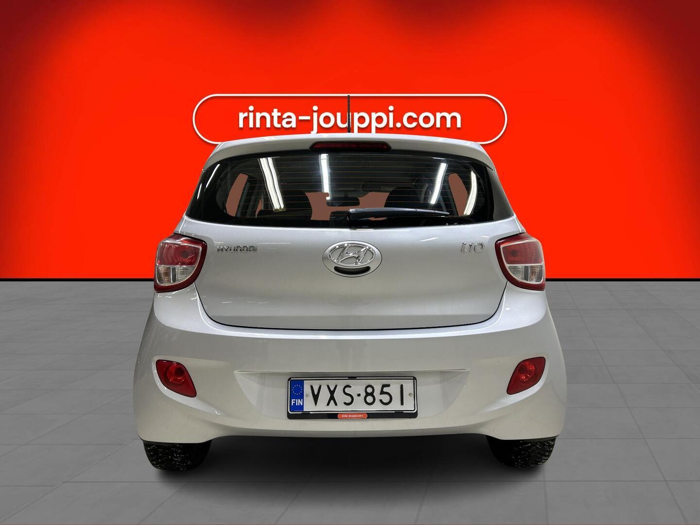 HYUNDAI i10 2015
