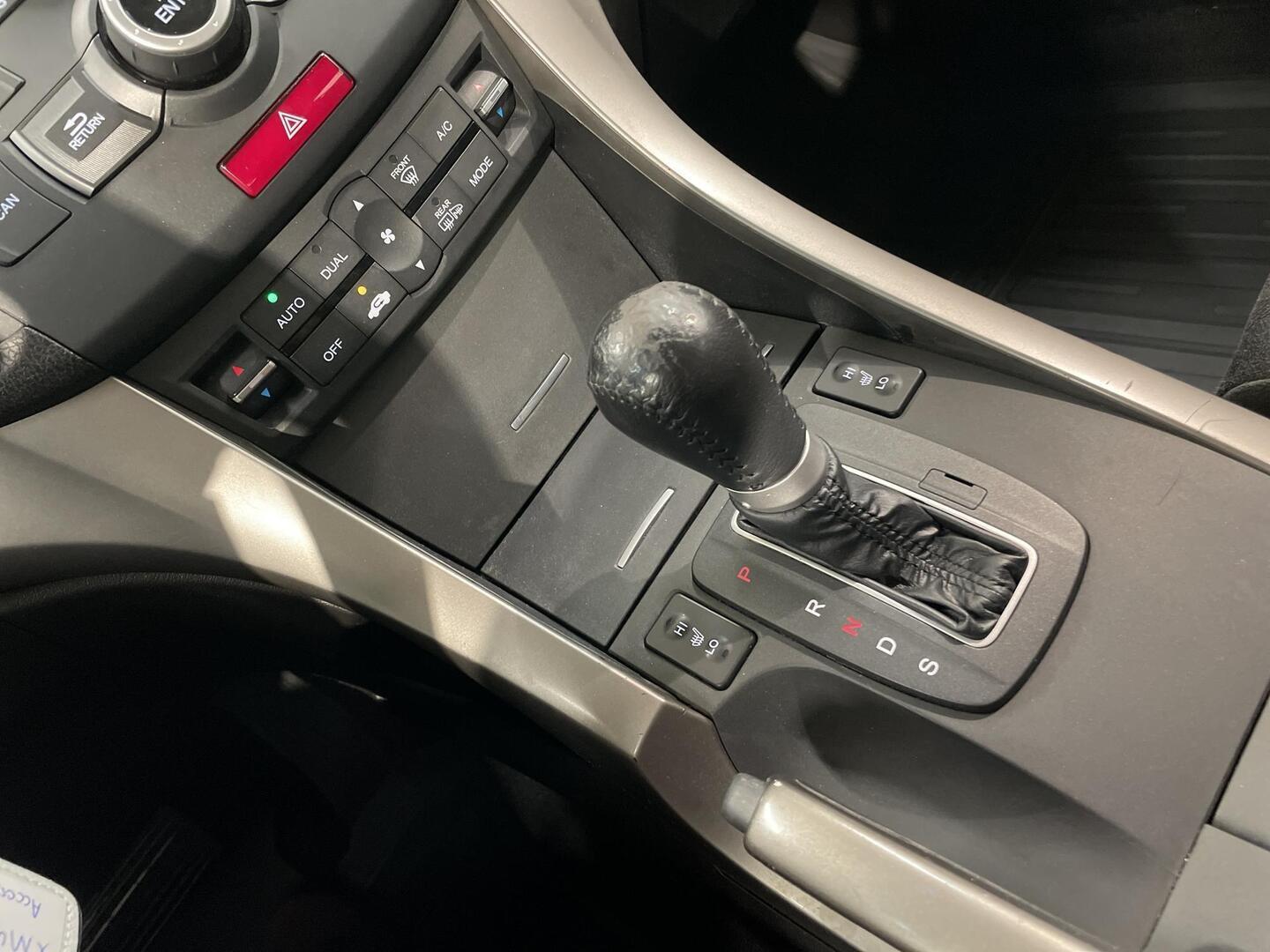 HONDA Accord 2011