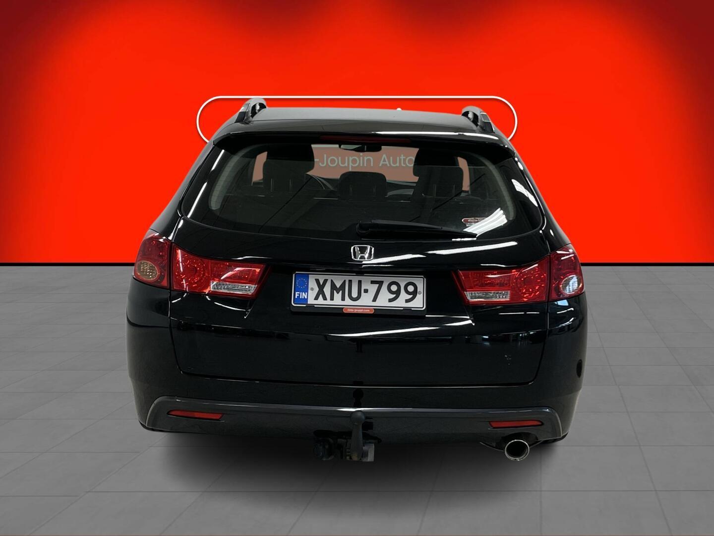 HONDA Accord 2011
