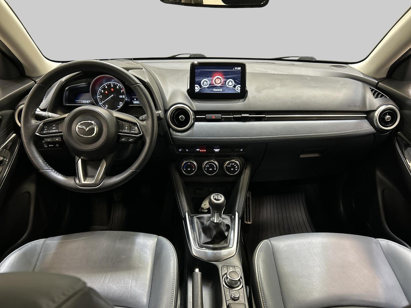 MAZDA 2 2020