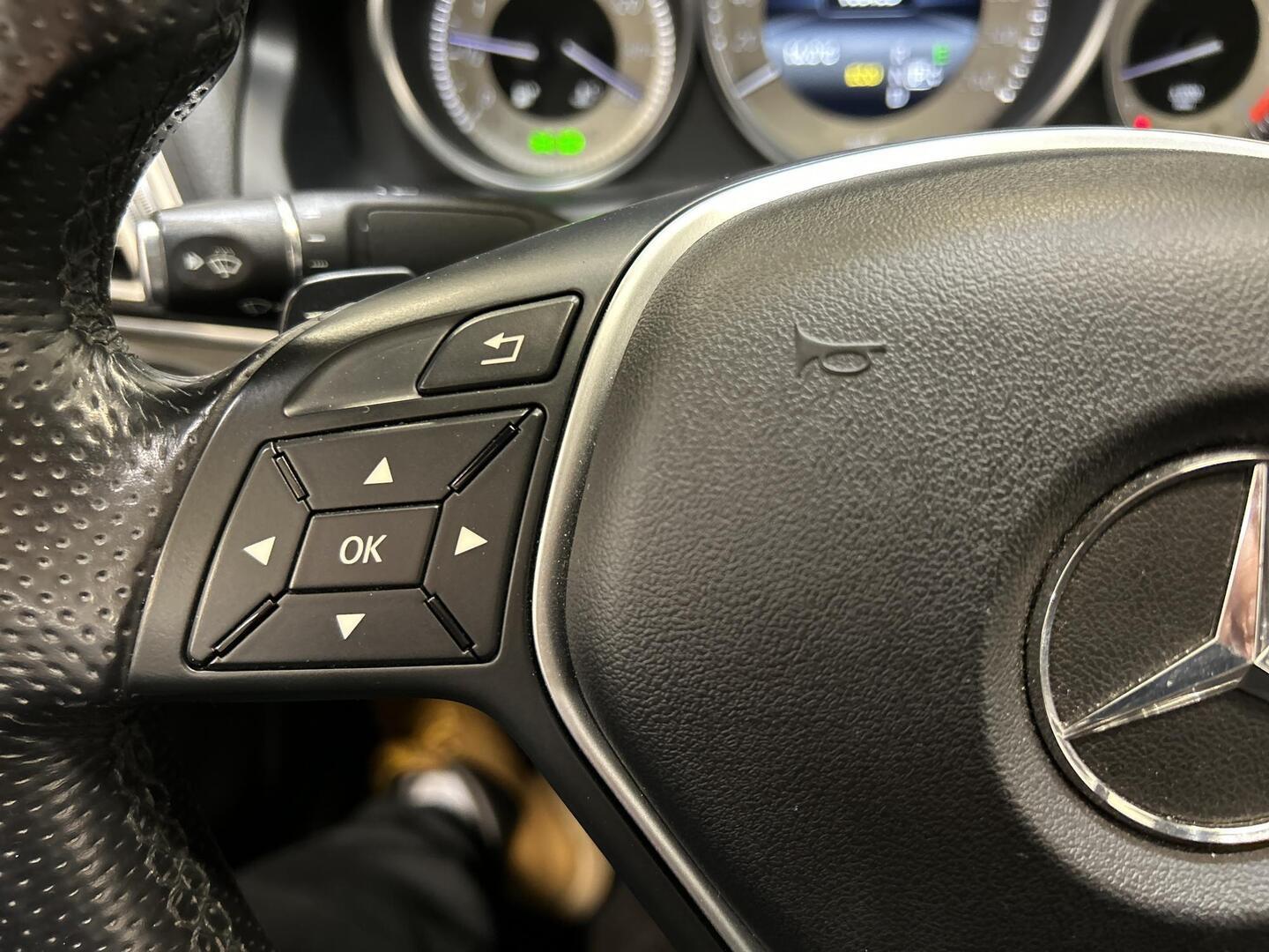 MERCEDES-BENZ E 2014