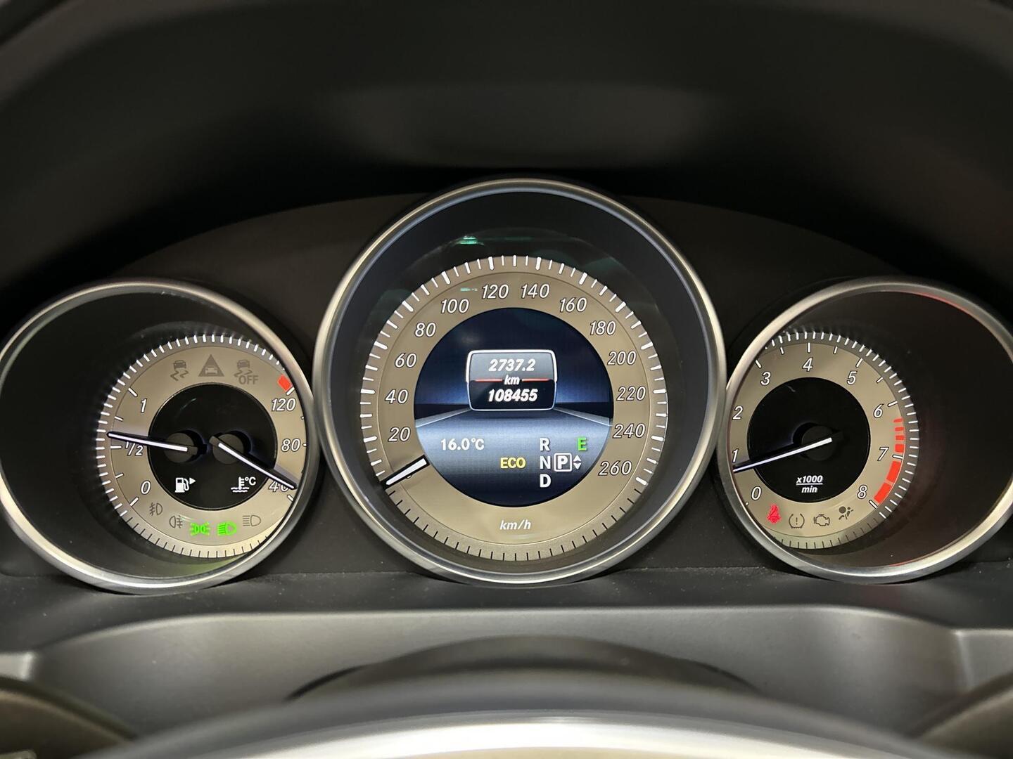 MERCEDES-BENZ E 2014