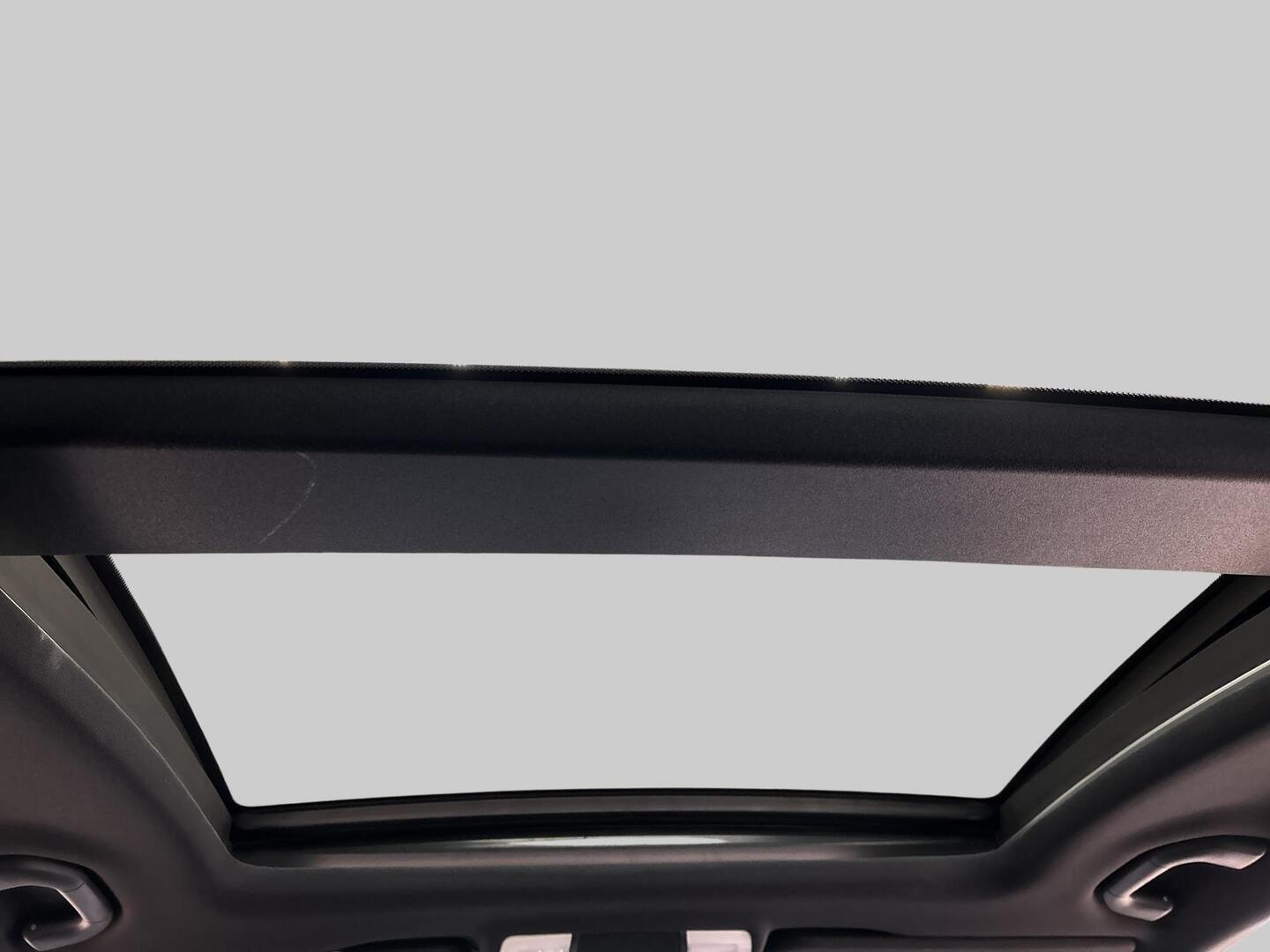 MERCEDES-BENZ E 2014