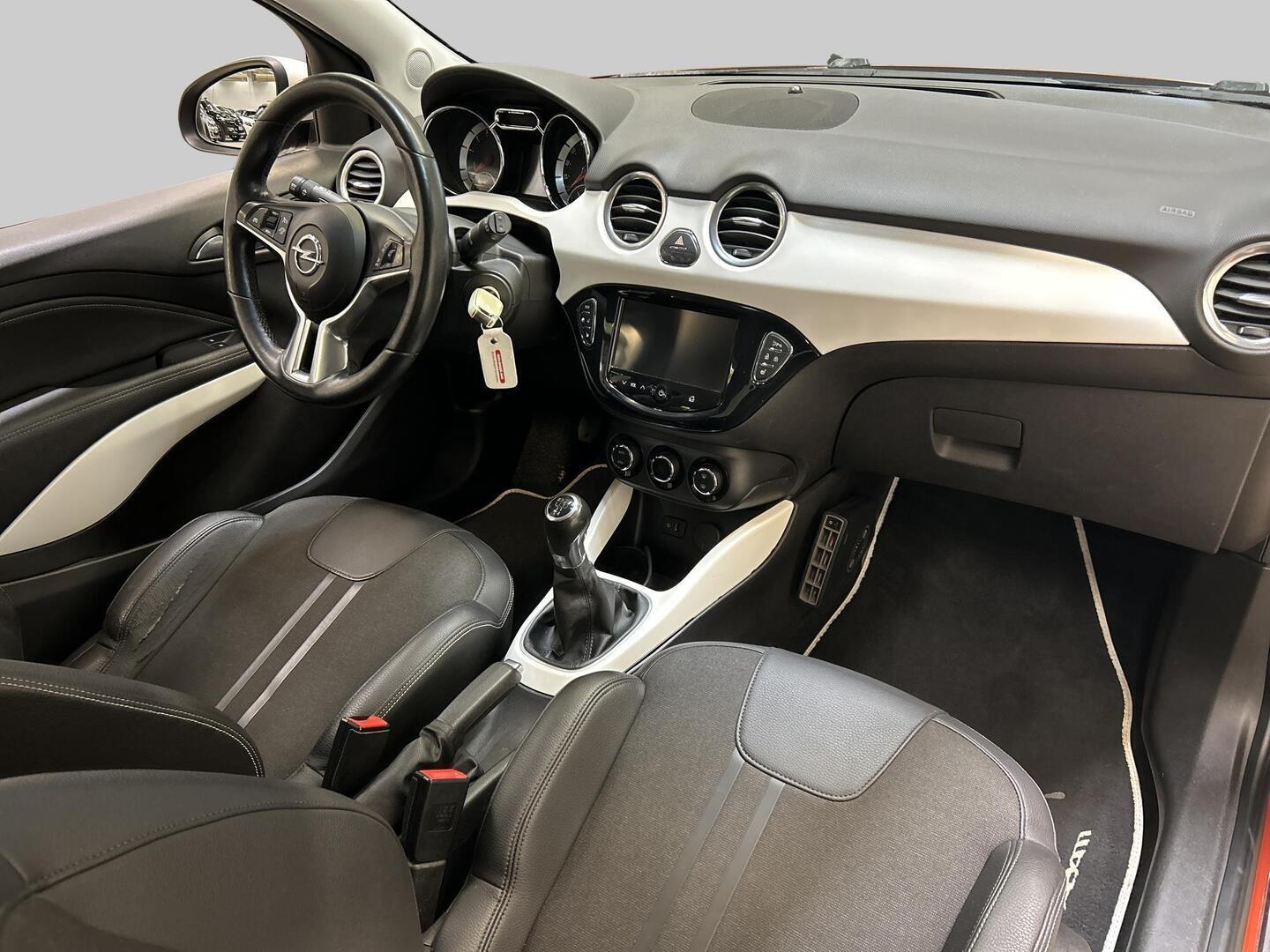OPEL Adam 2013