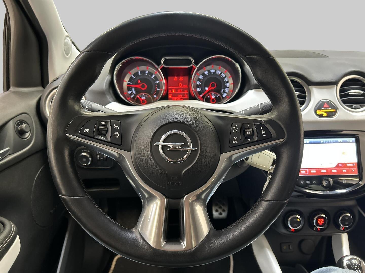 OPEL Adam 2013
