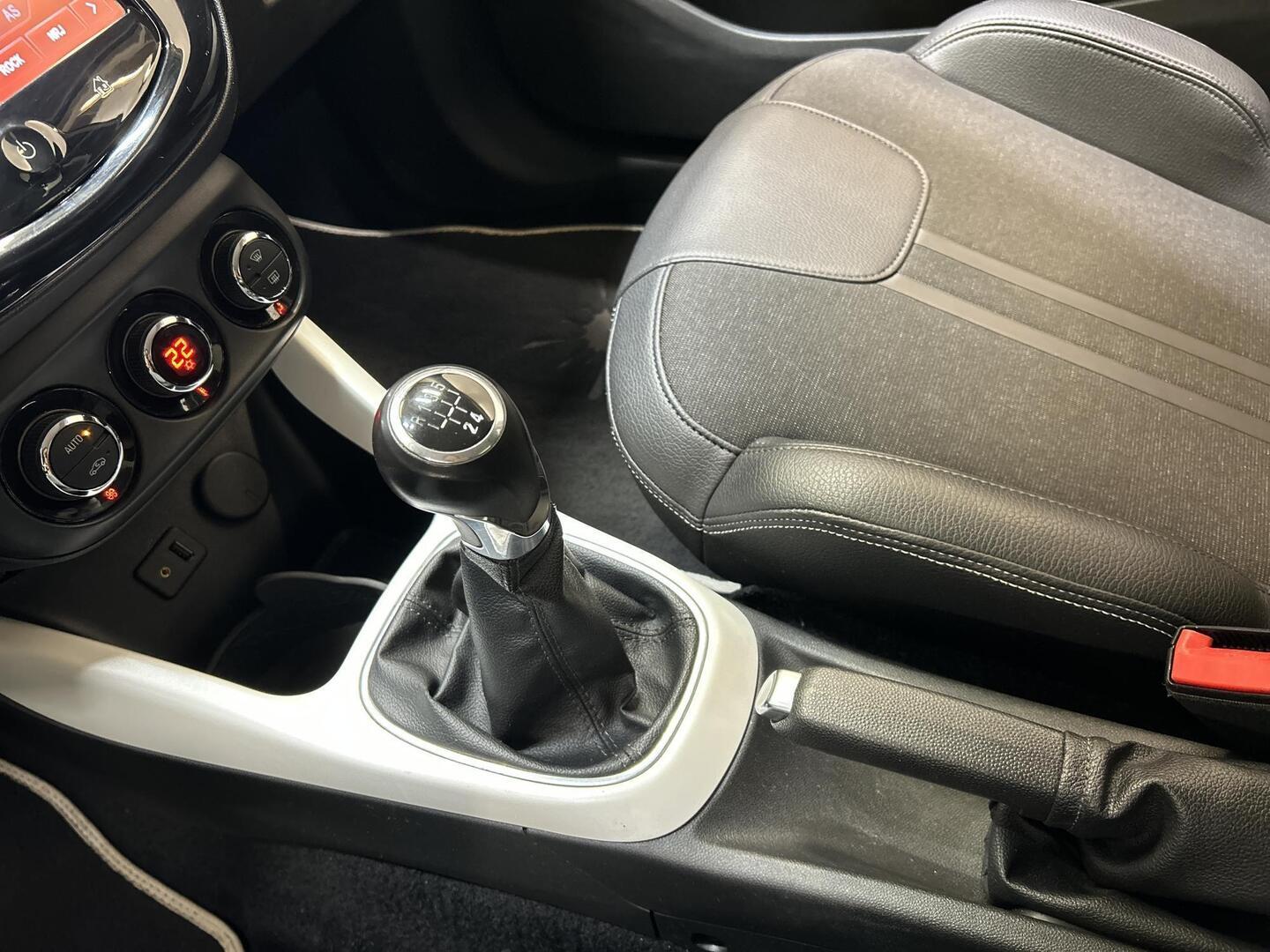 OPEL Adam 2013