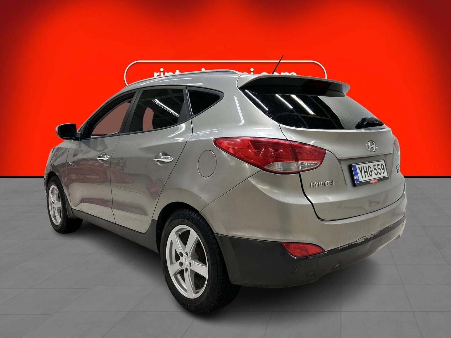 HYUNDAI ix35 2011