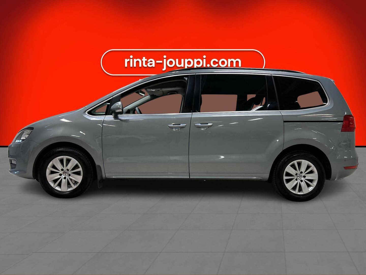 VOLKSWAGEN Sharan 2012