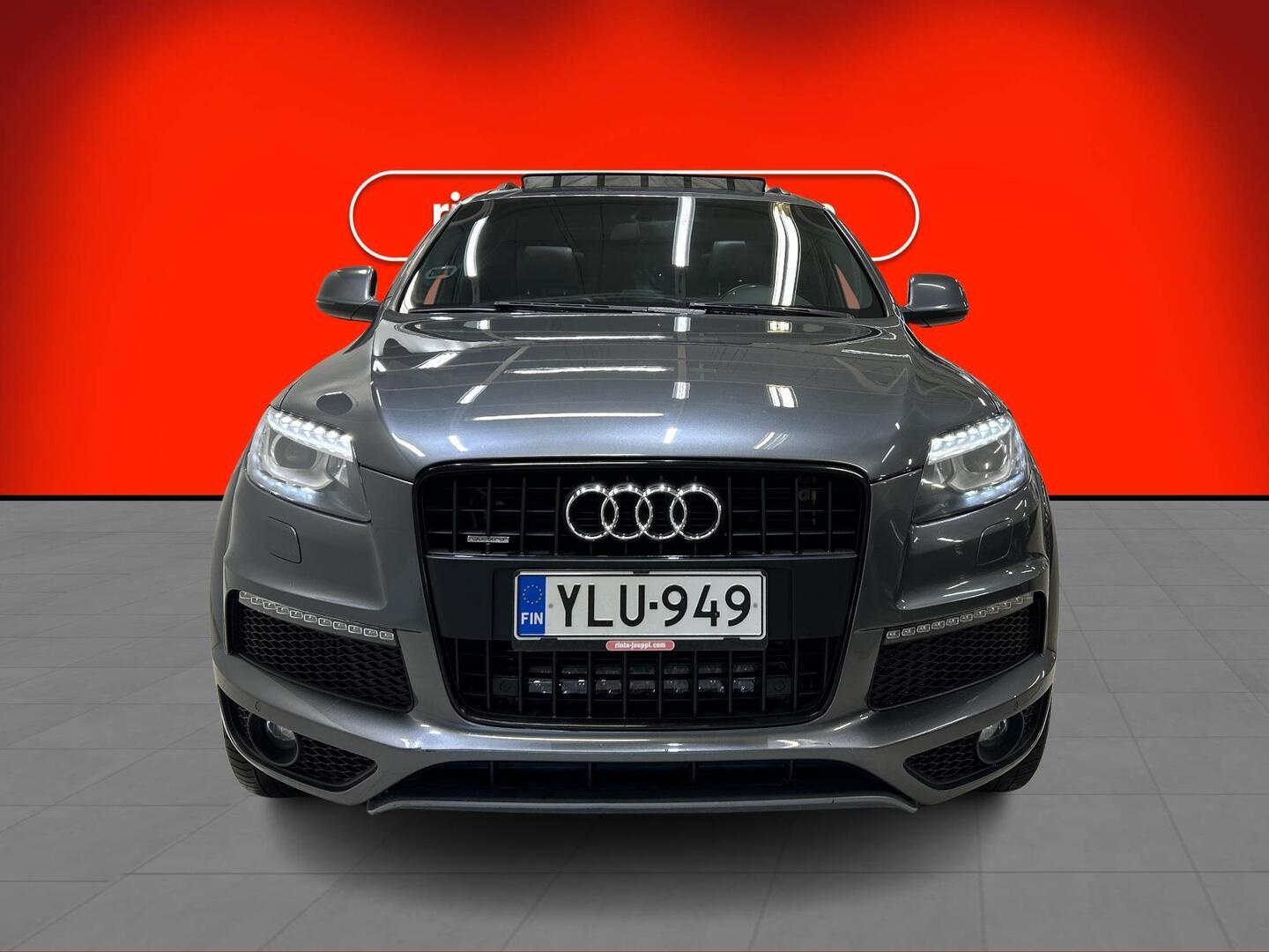 AUDI Q7 2011
