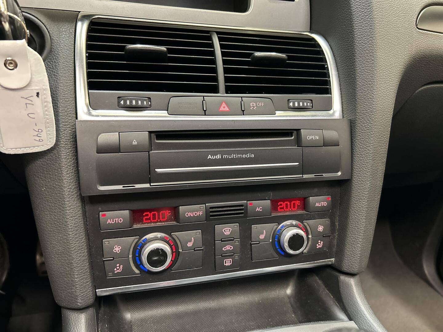 AUDI Q7 2011
