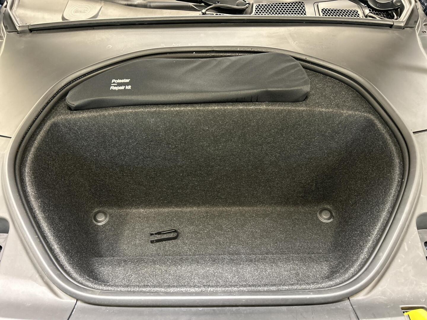 POLESTAR 2 2023