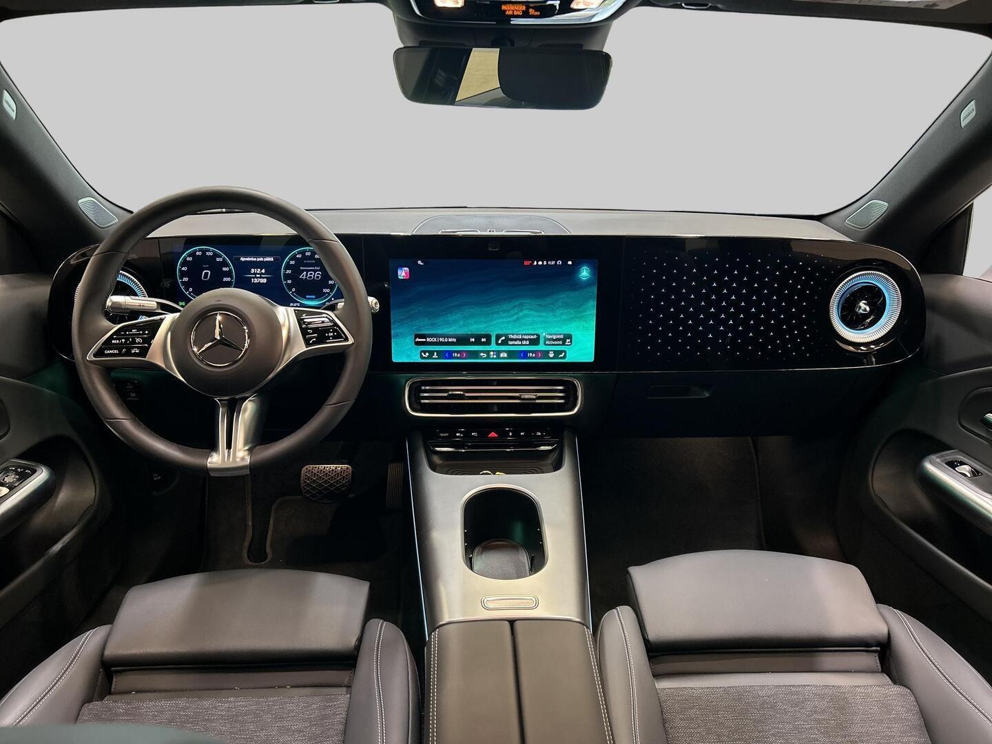 MERCEDES-BENZ CLA 2026
