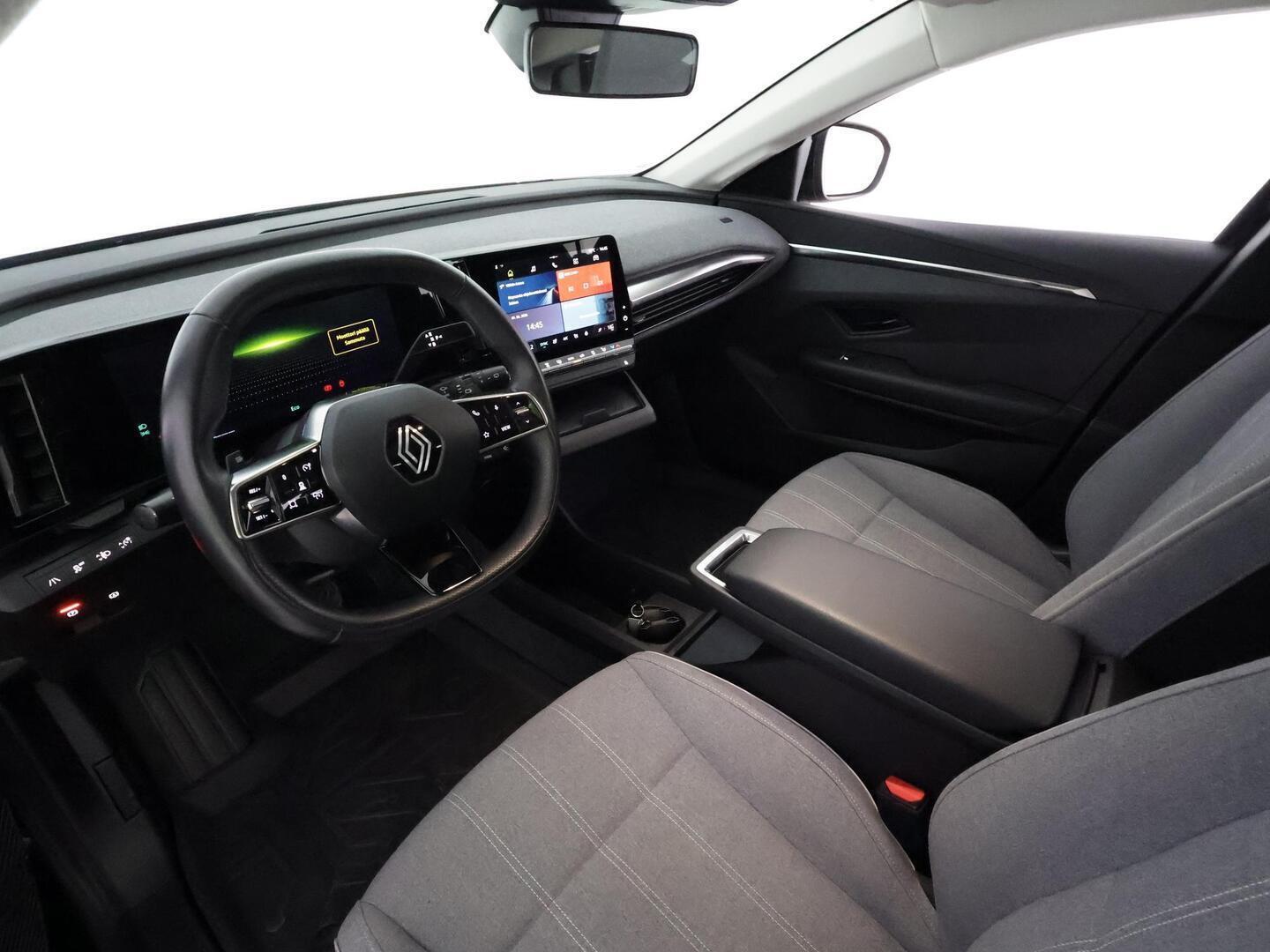RENAULT MEGANE 2024