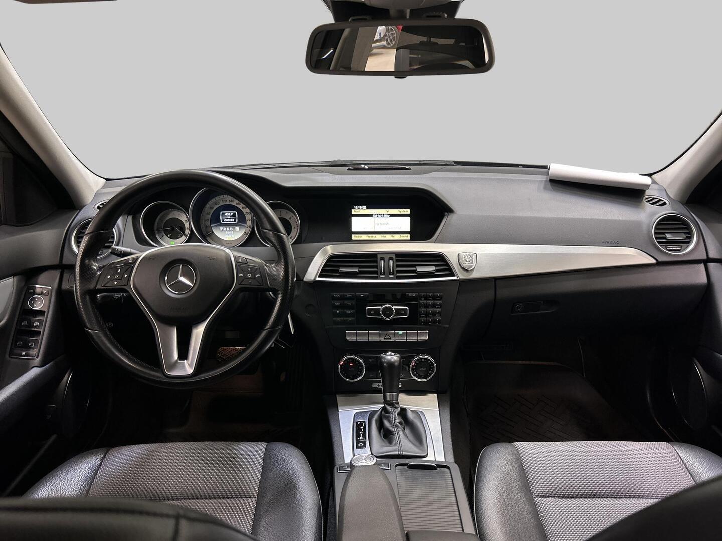 MERCEDES-BENZ C 2013