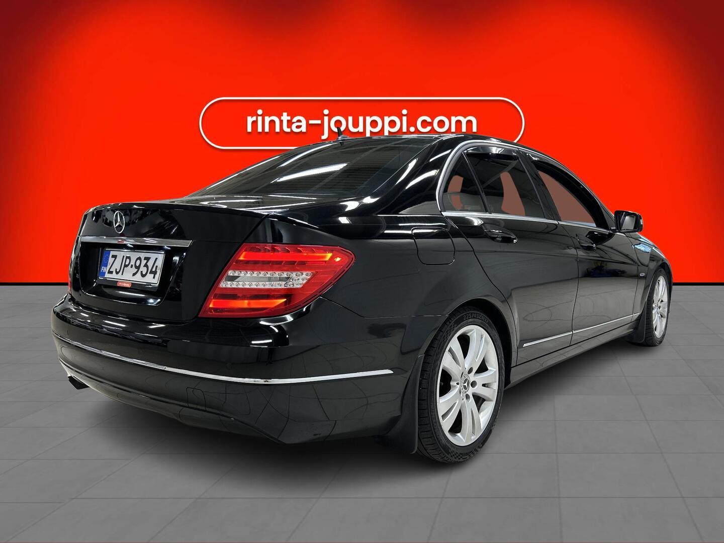 MERCEDES-BENZ C 2013