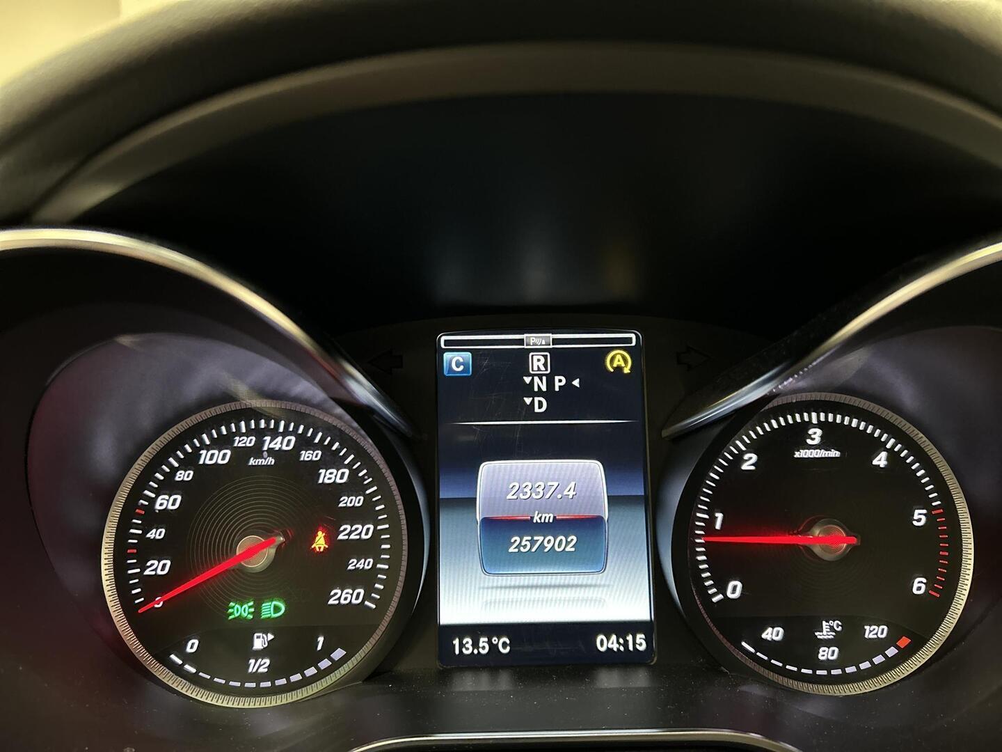 MERCEDES-BENZ C 2014