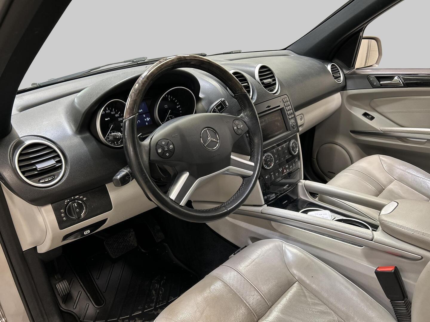 MERCEDES-BENZ ML 2009