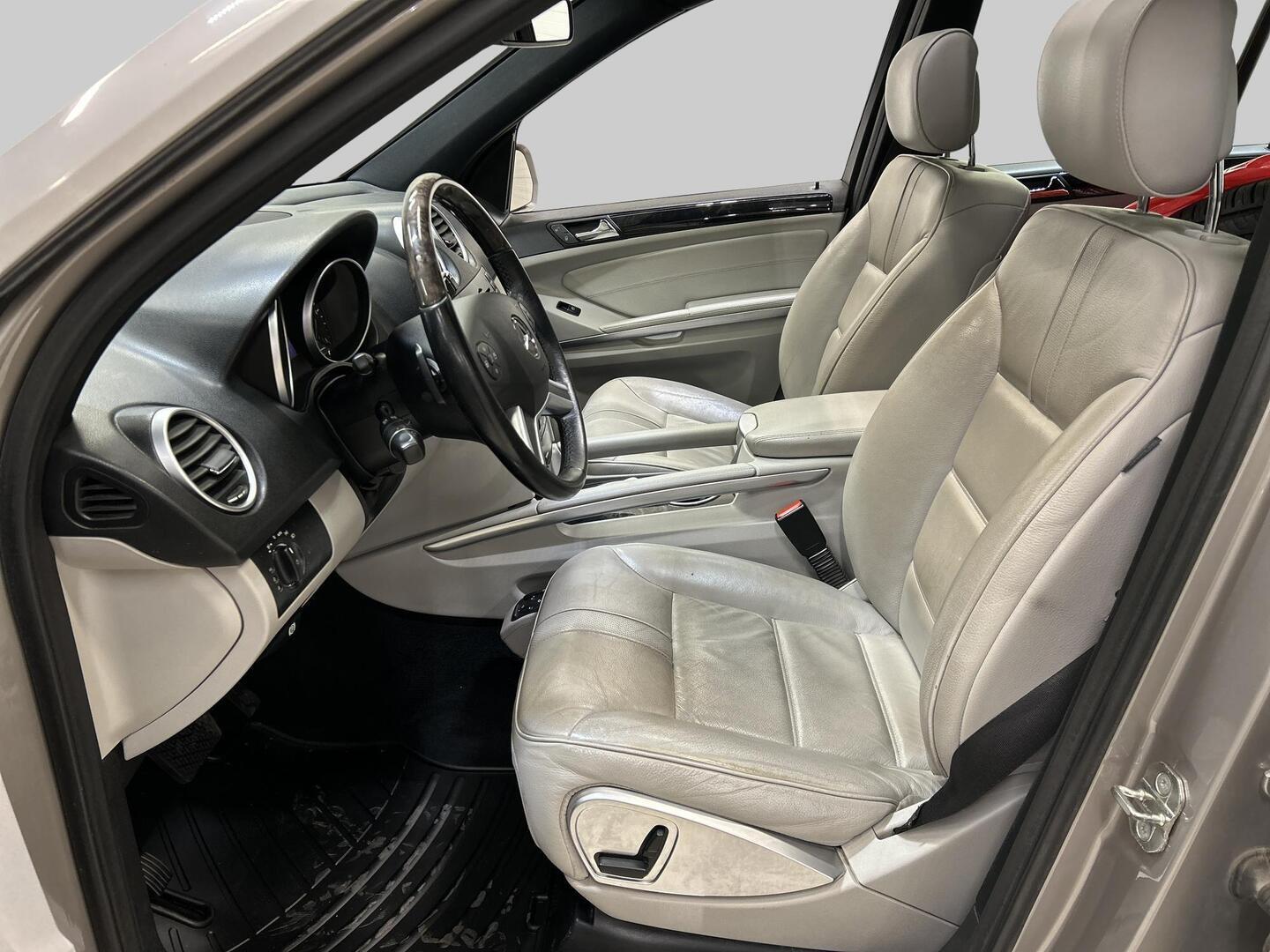 MERCEDES-BENZ ML 2009