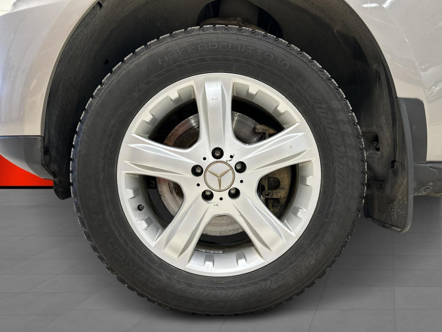 MERCEDES-BENZ ML 2009