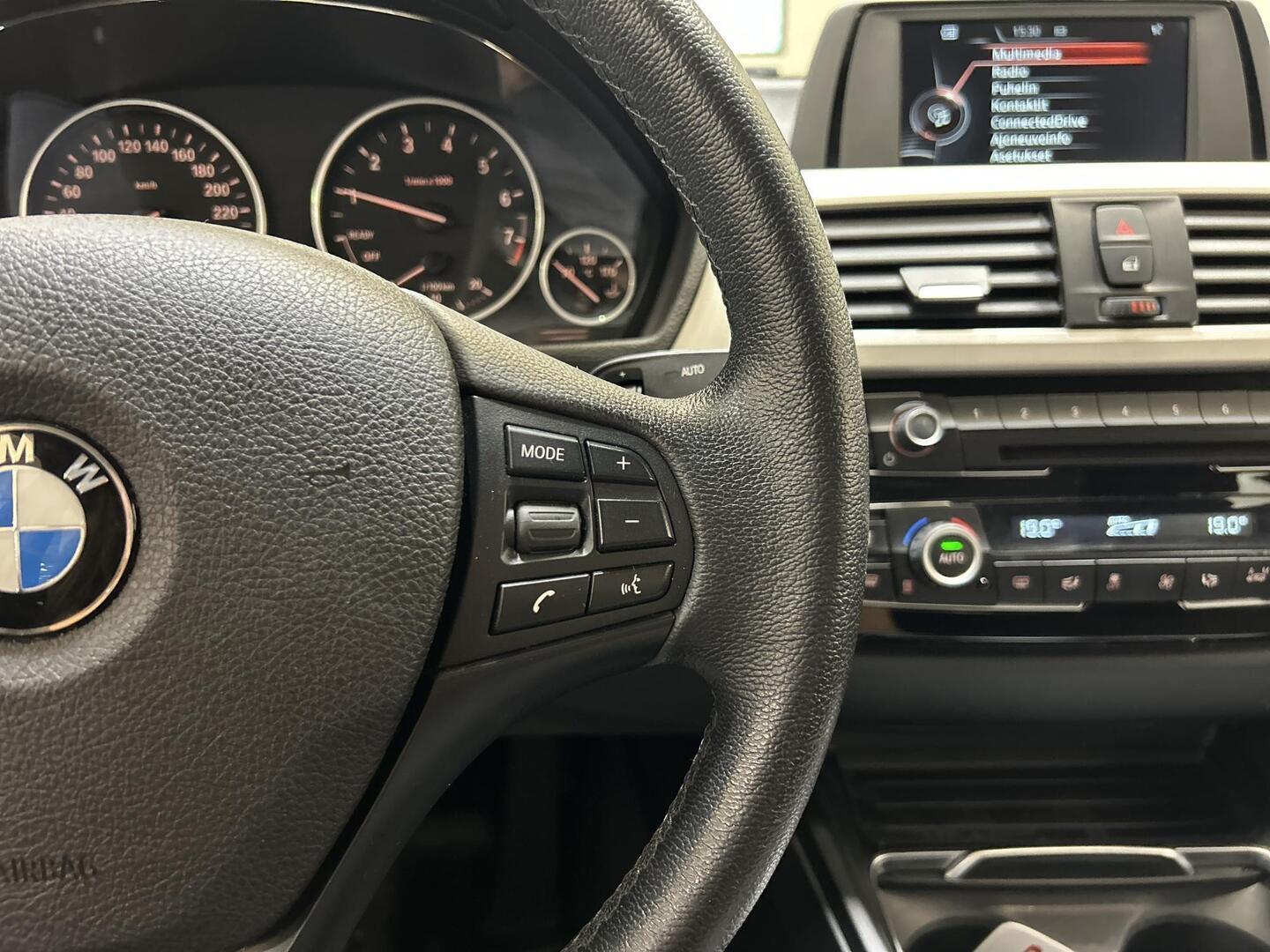 BMW 318 2017