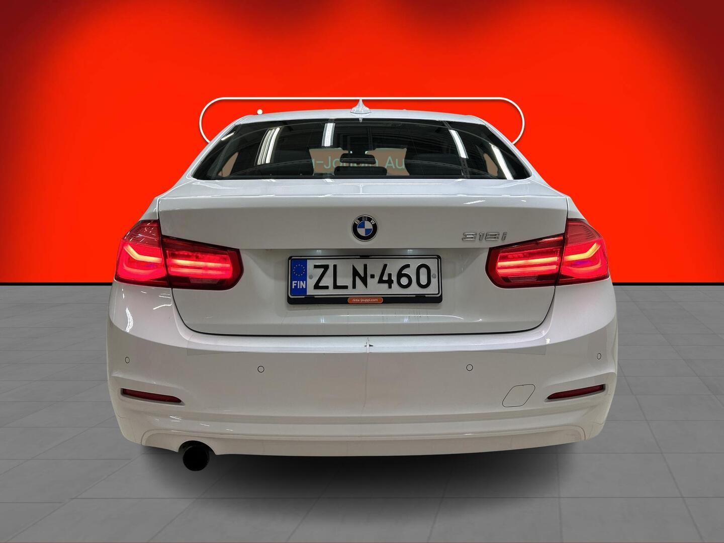 BMW 318 2017