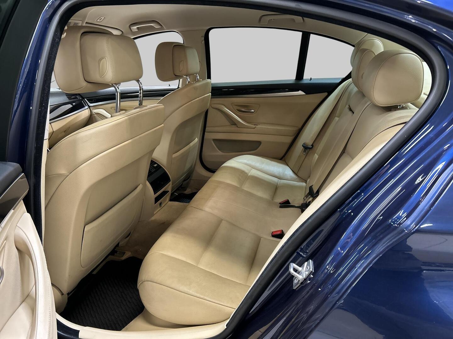 BMW 525 2011