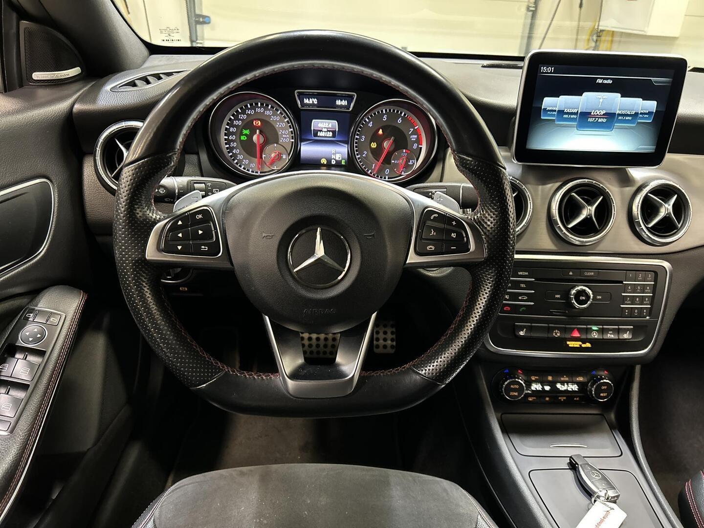 MERCEDES-BENZ CLA 2015
