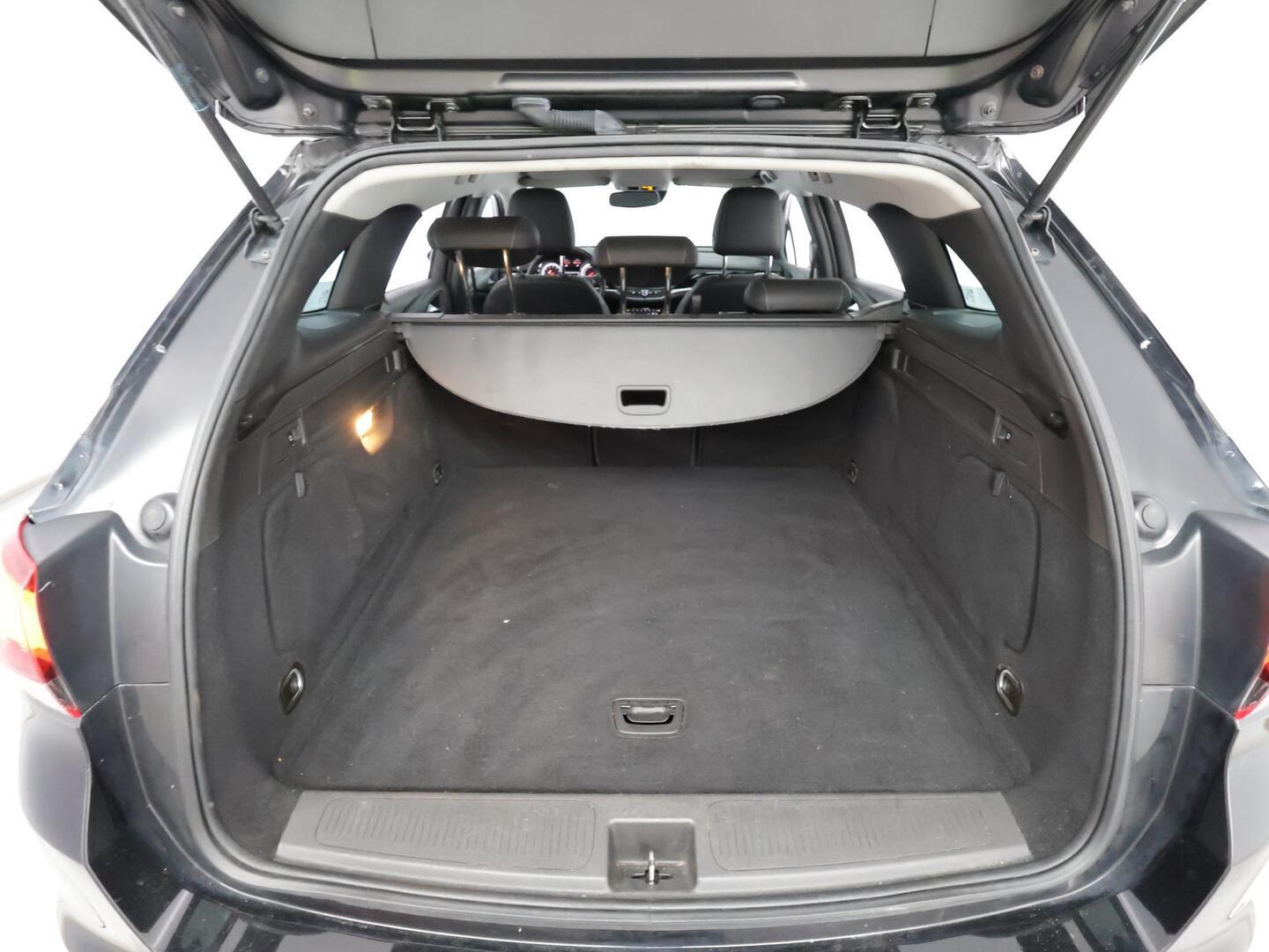 OPEL ASTRA 2020
