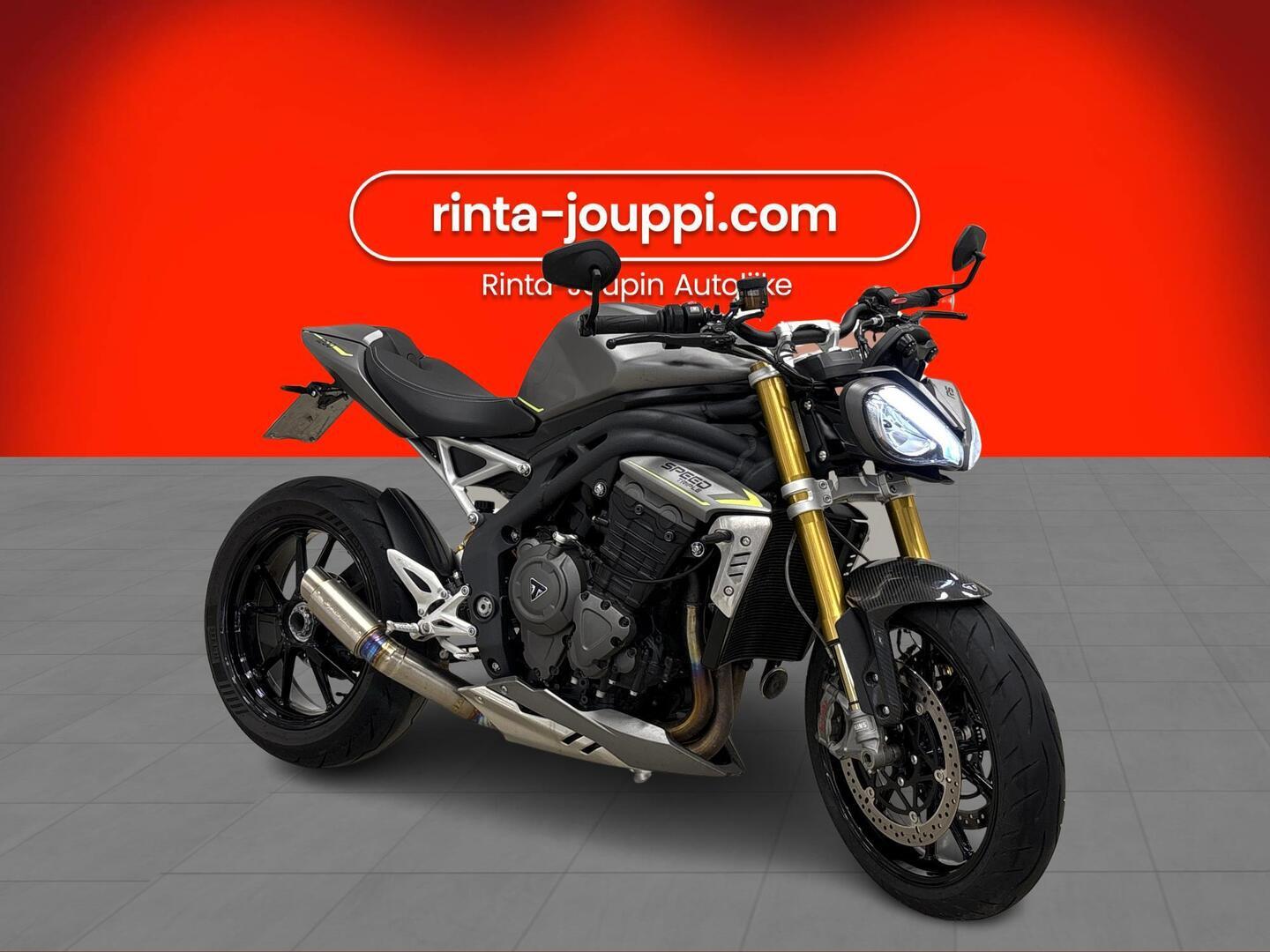 TRIUMPH SPEED TRIPLE 2021